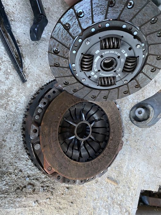 Mercedes-Benz A160 на части!!