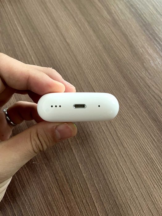 AirPods Pro 2 (Lightning)