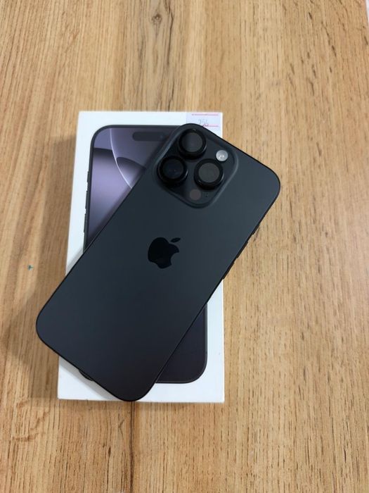 Срочно продам iPhone 16 Pro/ 256 ГБ