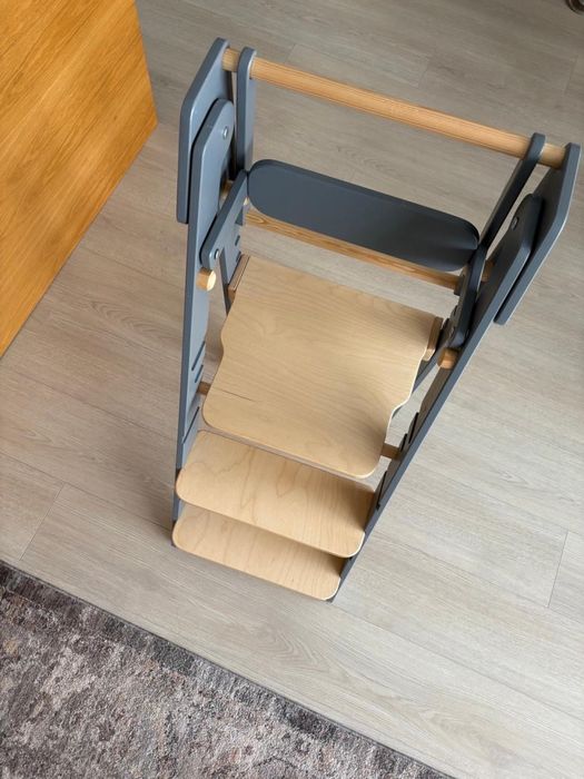 Стол-сгъваема кула