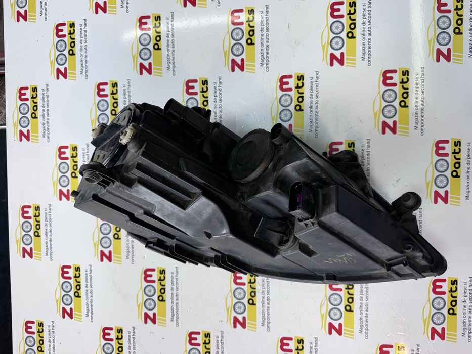 Far stanga halogen VW Jetta 5C non facelift 2011-2016