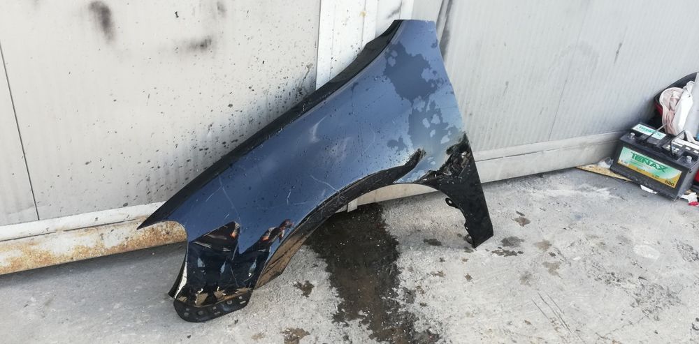 4 броя ляв и 2 брой десен калник VW Golf 6 (2009-2013)