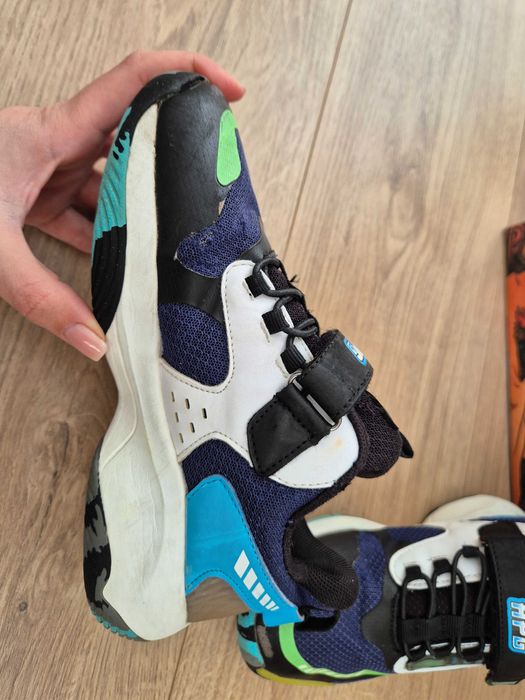 Детски маратонки APG Runners