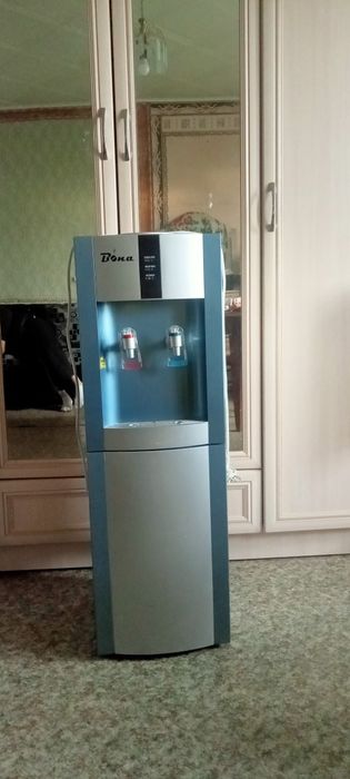 Диспансер для воды