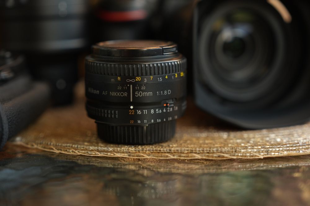 Nikon D500 + 16-80mm f/2.8-4 + 70-200mm f/2.8  + 50mm f/1.8