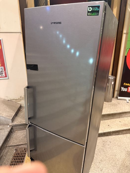 Хладилник Samsung