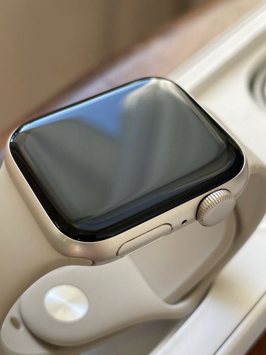 Apple watch SE 2nd gen 40mm GPS