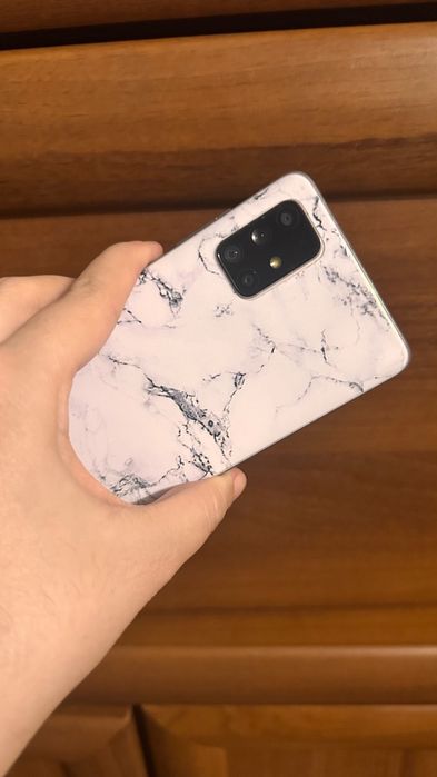 Samsung Galaxy A71