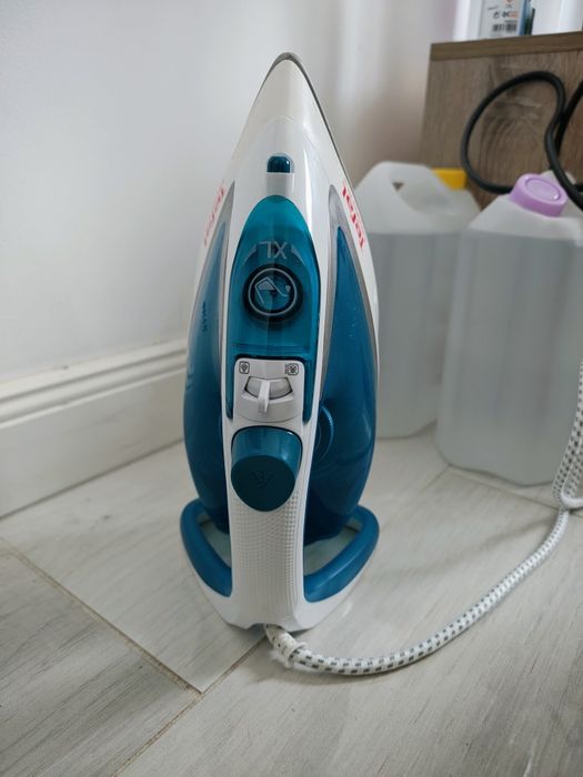 Fier de calcat Tefal