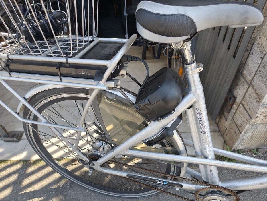 Bici 28 Alu 7 viteze în butuc