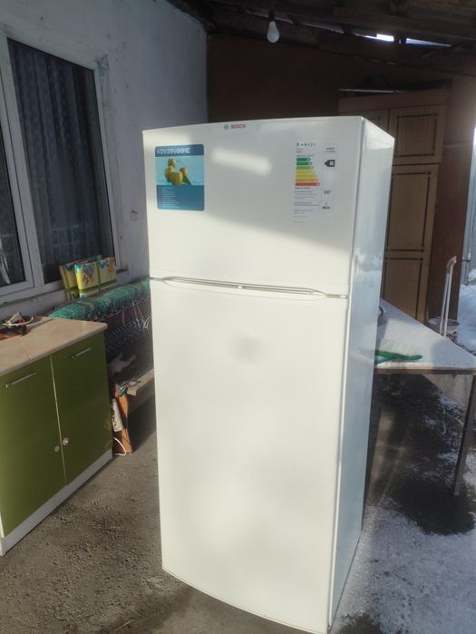 Продам Холодильник BOSCH