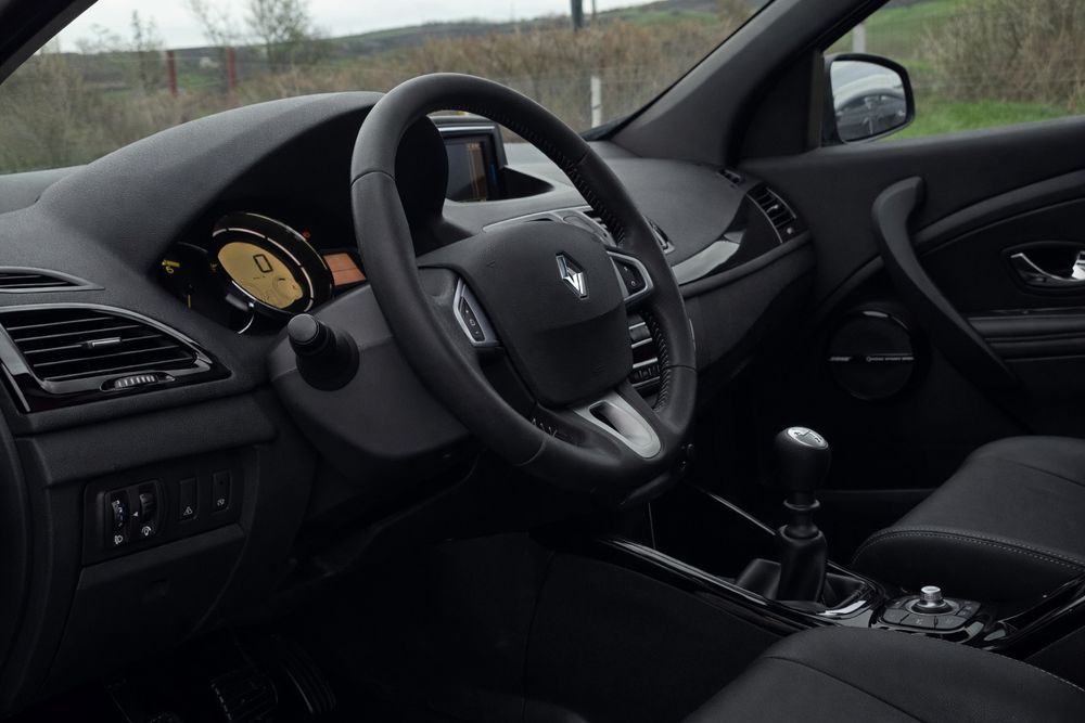 Renault Megane / Bose / Led / Pano