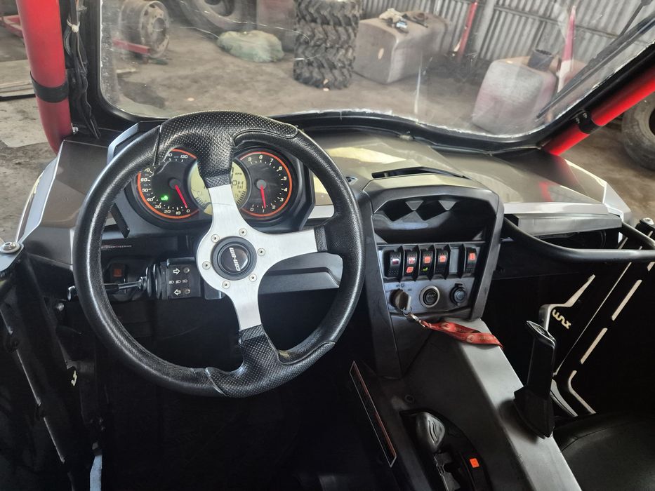 ATV   Canam   commander 1000