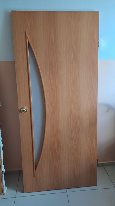 Межкомнатные двери б/у