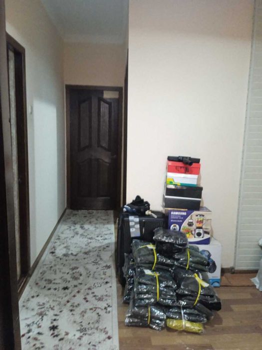 Тансикбой  2хона 1етаж Срочна Сотилади !!!