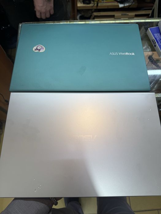 Продам Asus vivo book