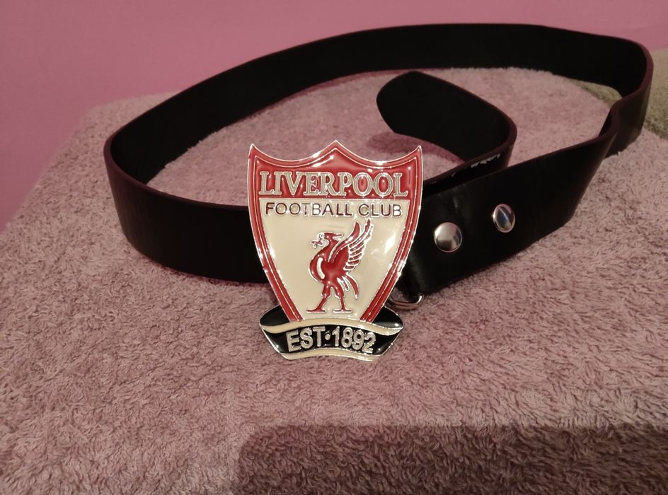 Liverpool/Ливърпул - колан и суичър