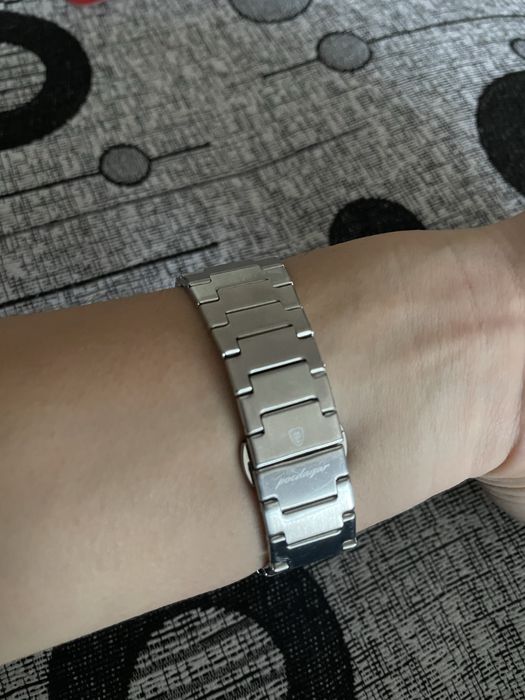 Часы мужские кварцевые