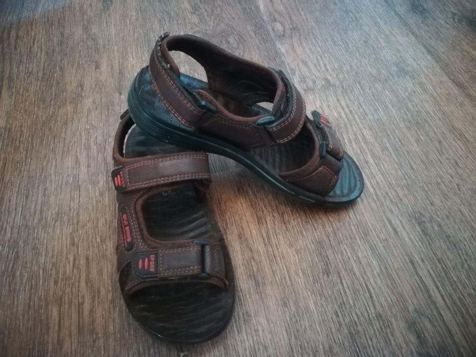 Продам летнюю обувь