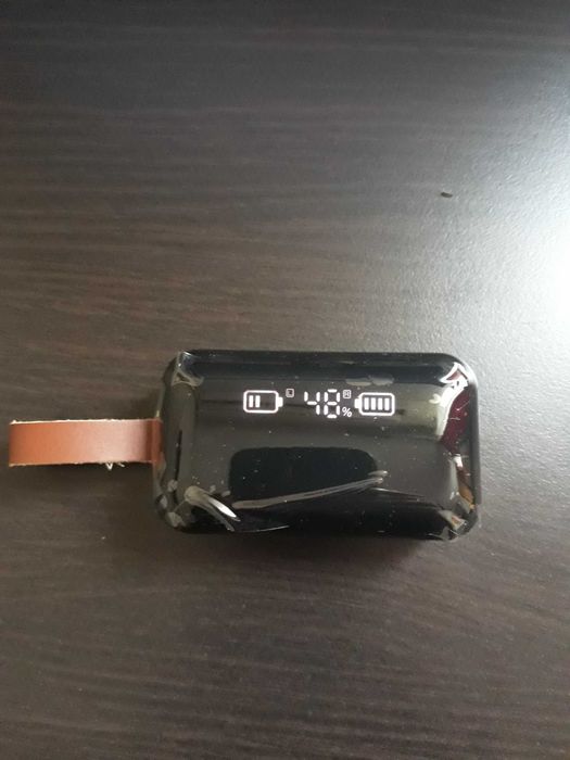 Чисто нови безжични слушалки 9D стерео 2200 mAh