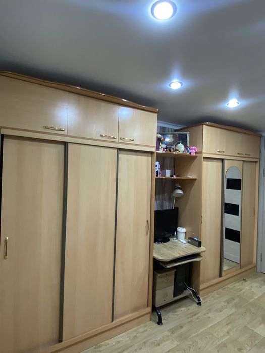 Стенка для спальной/гостиной