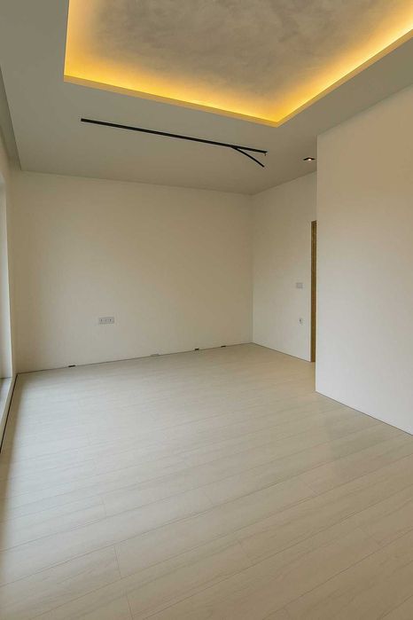 Продава се Тристаен апартамент в Пловдив, Христо Смирненски - 200 кв.м за 1440 €/кв.м - Снимка #10