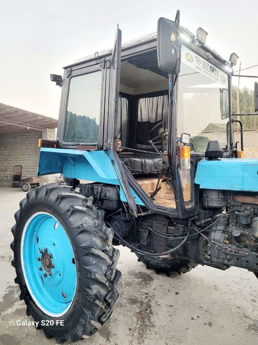 Belarus Mtz 80.1 sotiladi