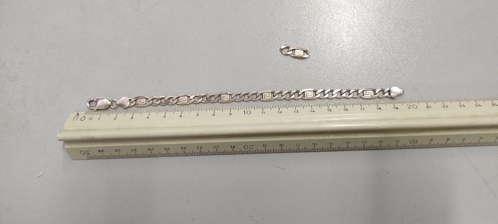 Мъжка сребърна гривна