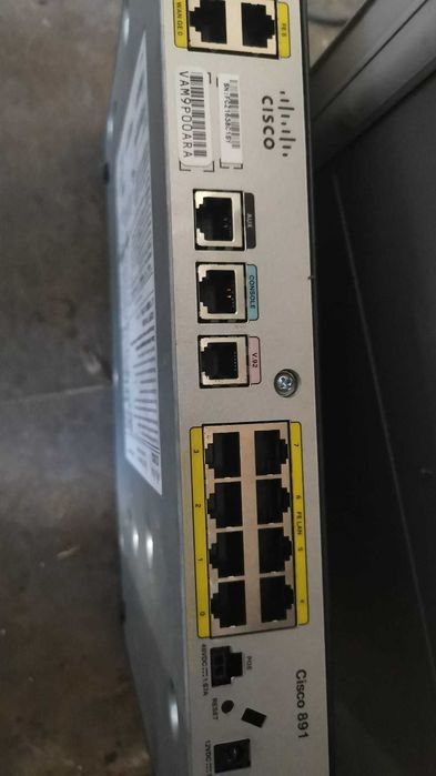 router  cisco ISR 4321 vpn