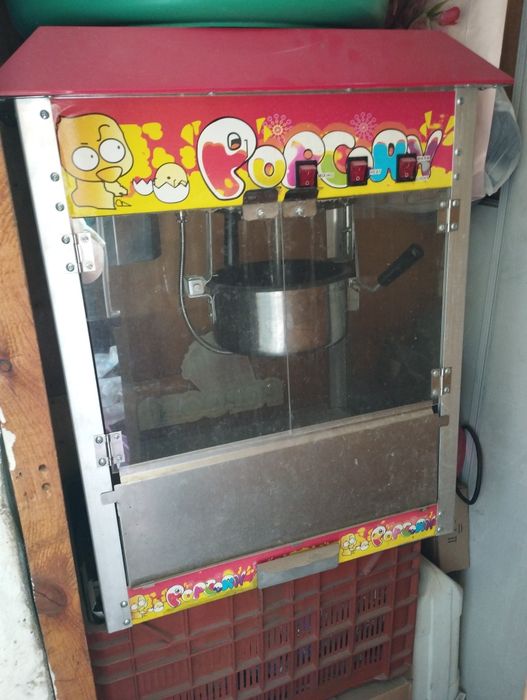 Продается попкорн аппарат (работает)