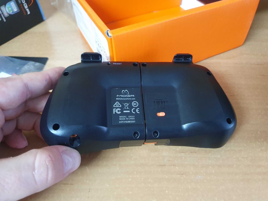 MOGA Ace Power - топ контролер за Apple телефони