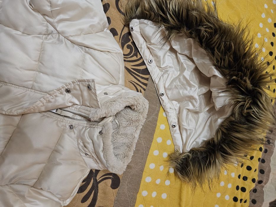 Зимно яке с качулка