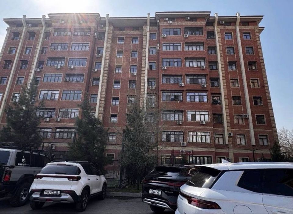 3 комнатная ялангач умид спорт комплекс новостройка кирпич