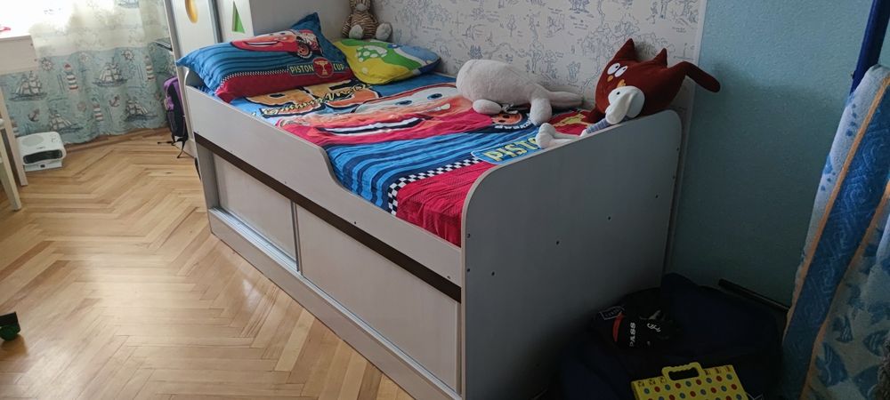 Продается мебель в детскую комнату