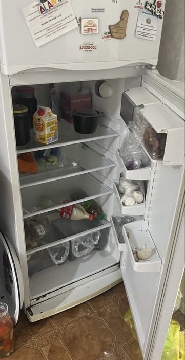 Продаю газ и холодильник