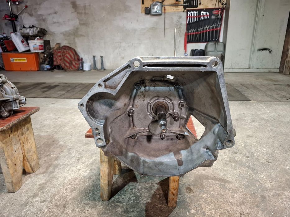 Продам запчасти Нива