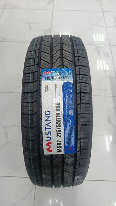 Mustang 215/65/16 M+S