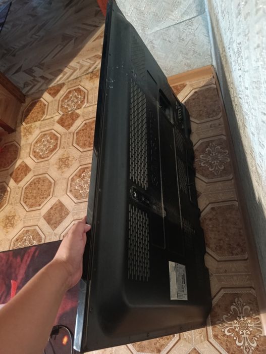 Продам телевизор