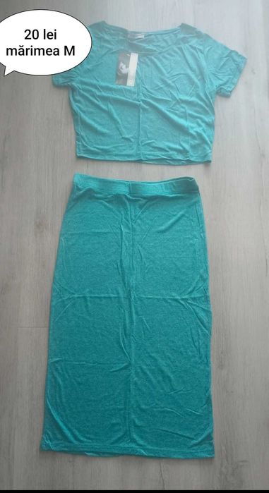 Set compleu fusta si top