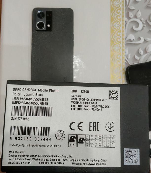 Продам телефон Oppo Reno7