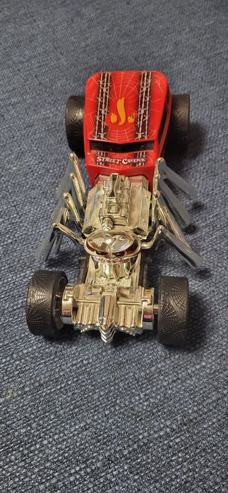 Vand masinute hotwheels mutant functionale si stare buna
