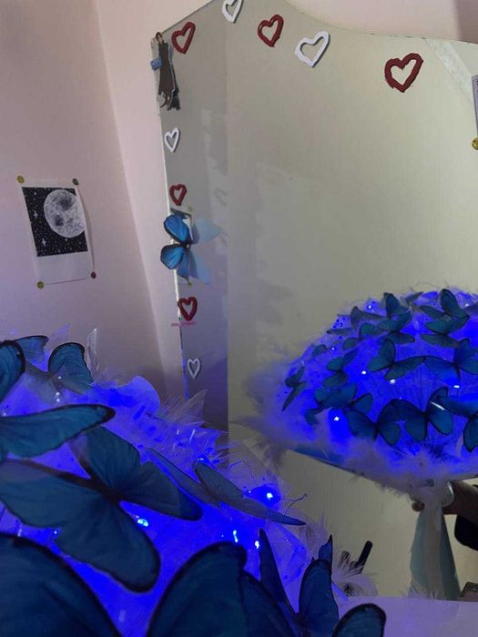 Sifatli kapalakli buketlar  Букет из бабочек.