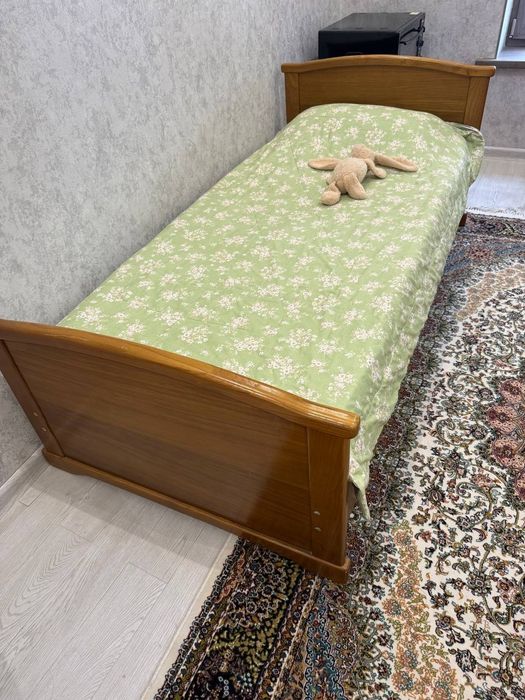 Продаётся кровать