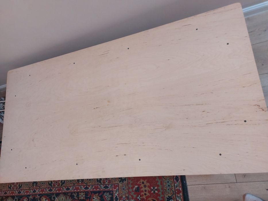 Жер стол сатылады