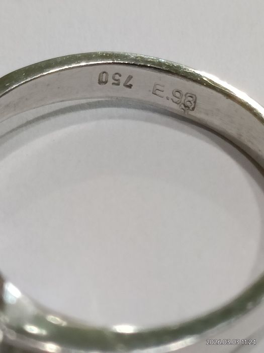 Vind inel din aur 18kt cu safir și diamante