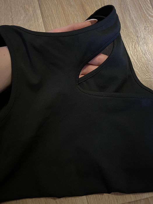 Спортен сутиен/ бюстие h&m