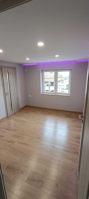 Продава се Етаж от къща в Русе, Цветница - 110 кв.м за 1391 €/кв.м - Снимка #4