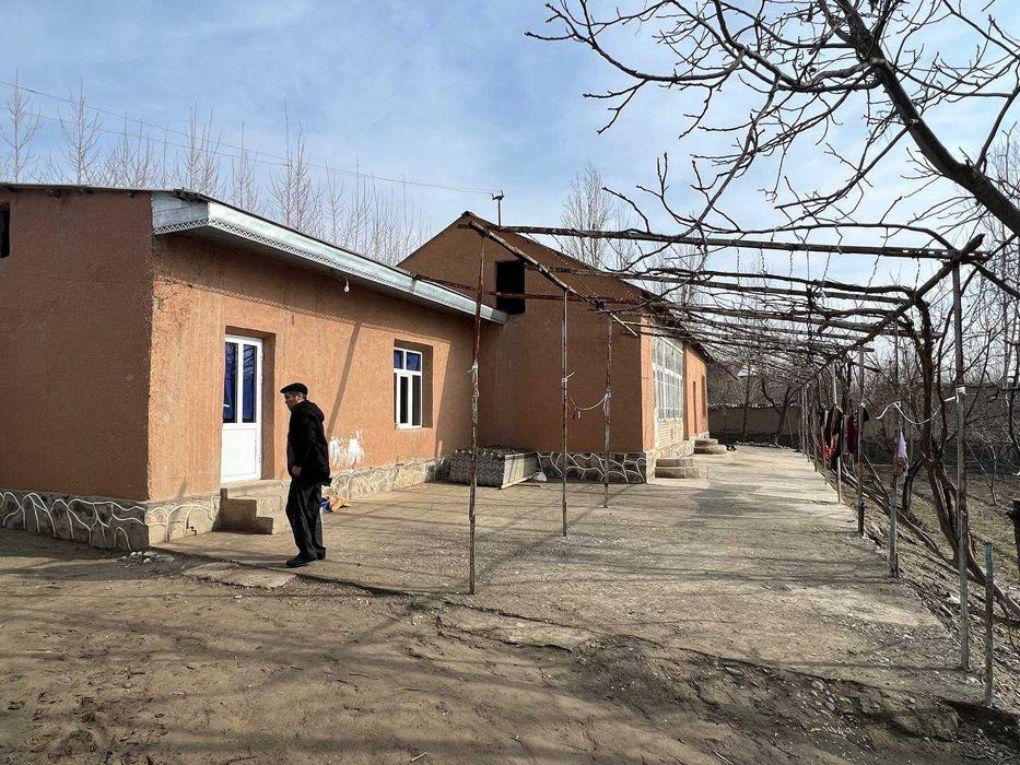 Ҳовли сотилади 18 сотох