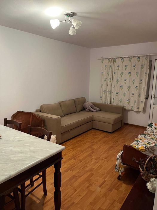 apartament 3 camere