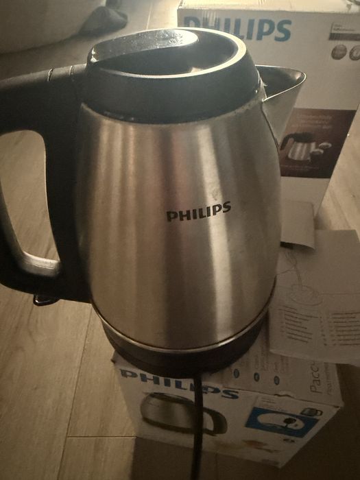 Fierbator inox Philips HD9305